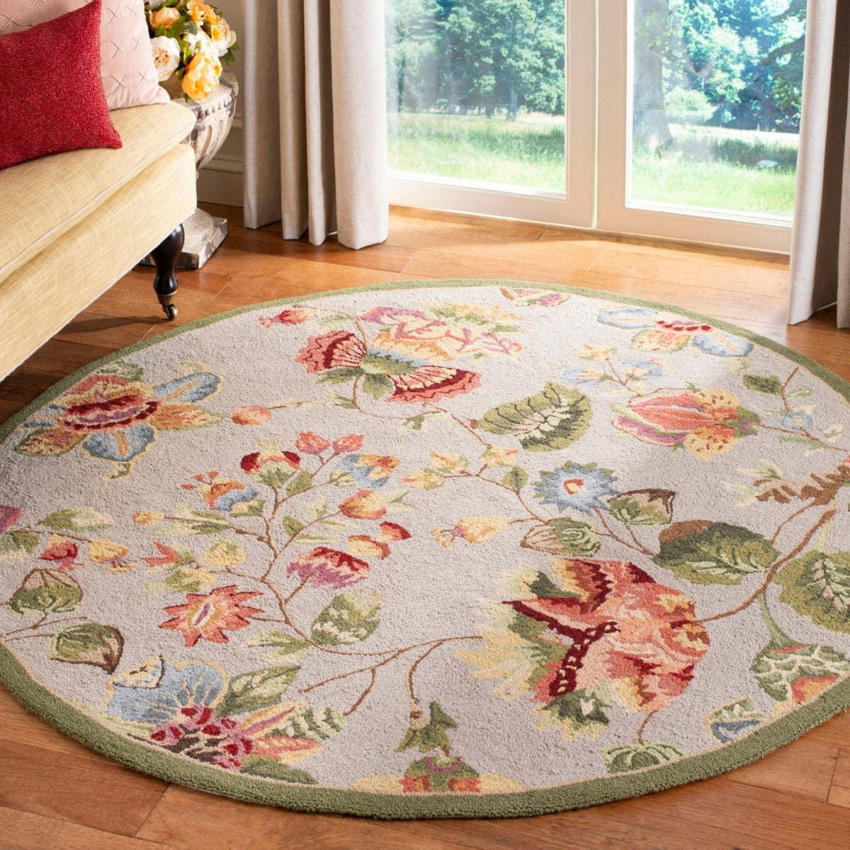Luxurious Hand-Hooked Wool Area Rug with Exquisite Indian Craftsmanship for Cozy and Stylish Home Decor