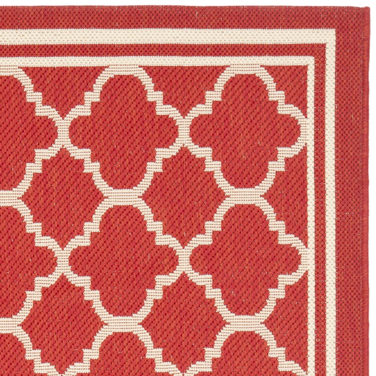 Stylish Courtyard Quatrefoil Pattern Indoor and Outdoor Area Rug with Weather-Resistant and Easy-Clean Features and Elegant Design