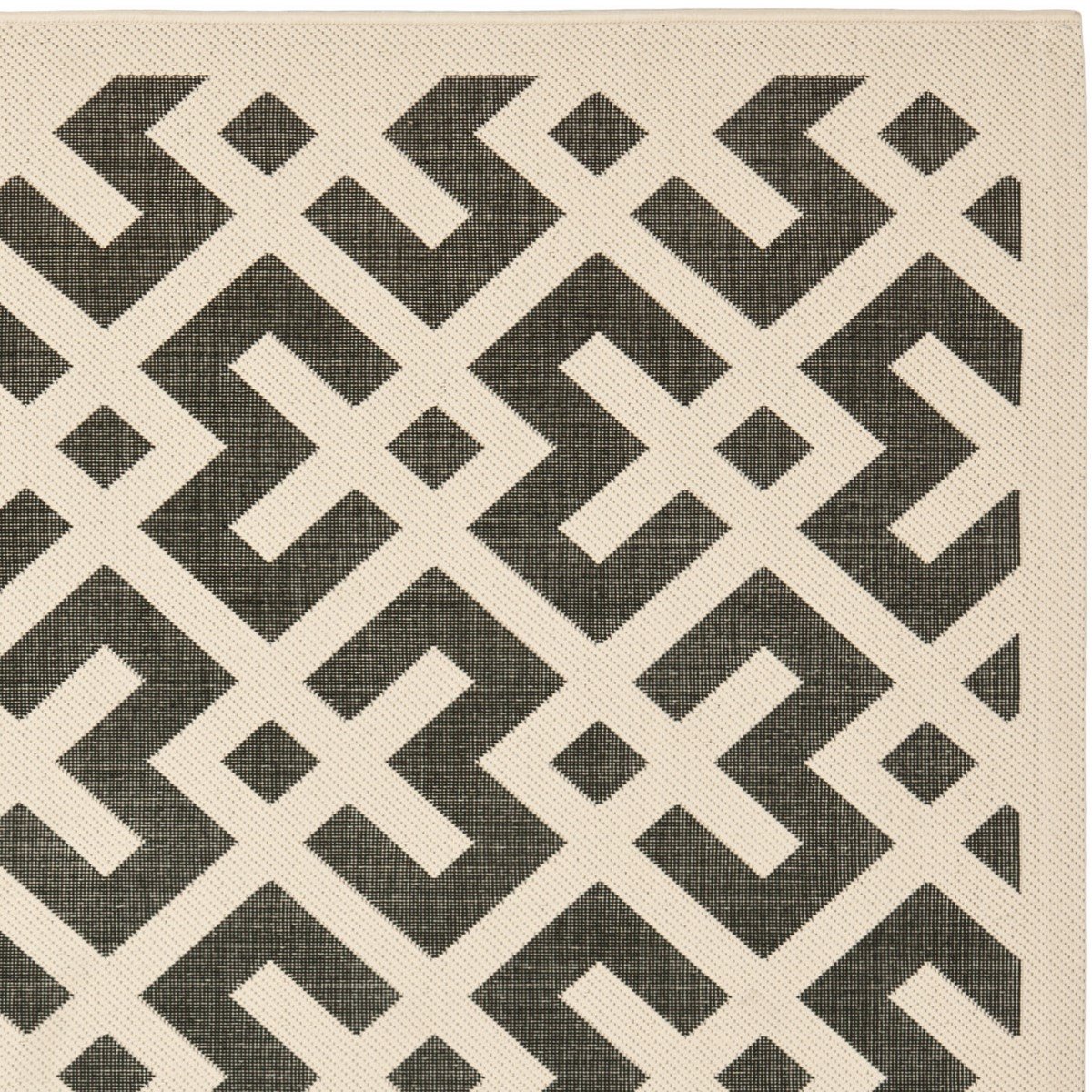 Safavieh Courtyard Stylish, Long - lasting and Adaptable Power Loomed Area Rug for Both Indoor and Outdoor Decorative Use