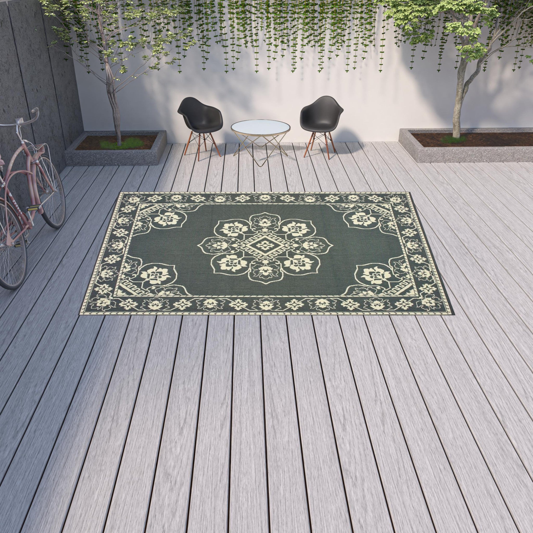 Stylish Gray and Ivory Oriental Stain-Resistant Indoor-Outdoor Area Rug