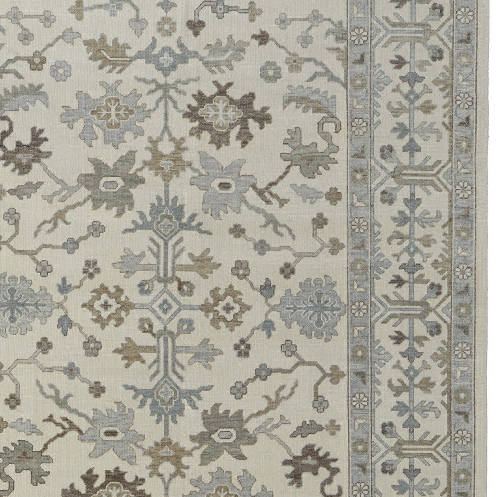 Exquisite Hand-Knotted Wool Floral Area Rug with Fringe - Stain-Resistant Design for Elegant and Stylish Living Spaces