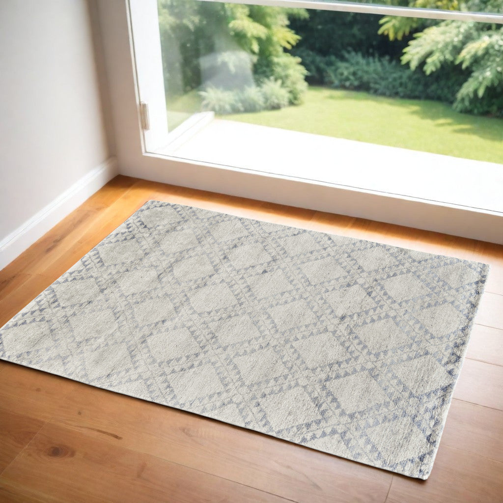 Exquisite Hand-Knotted Ivory Area Rug with Unique Geometric Design and Premium Wool Blend