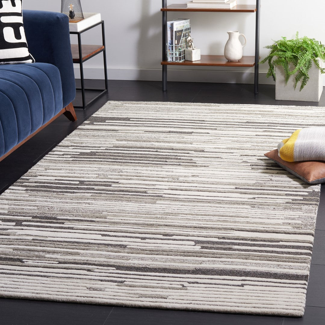 Luxurious Hand - Tufted 85% Wool Rug for Contemporary Home Decor on Fifth Avenue