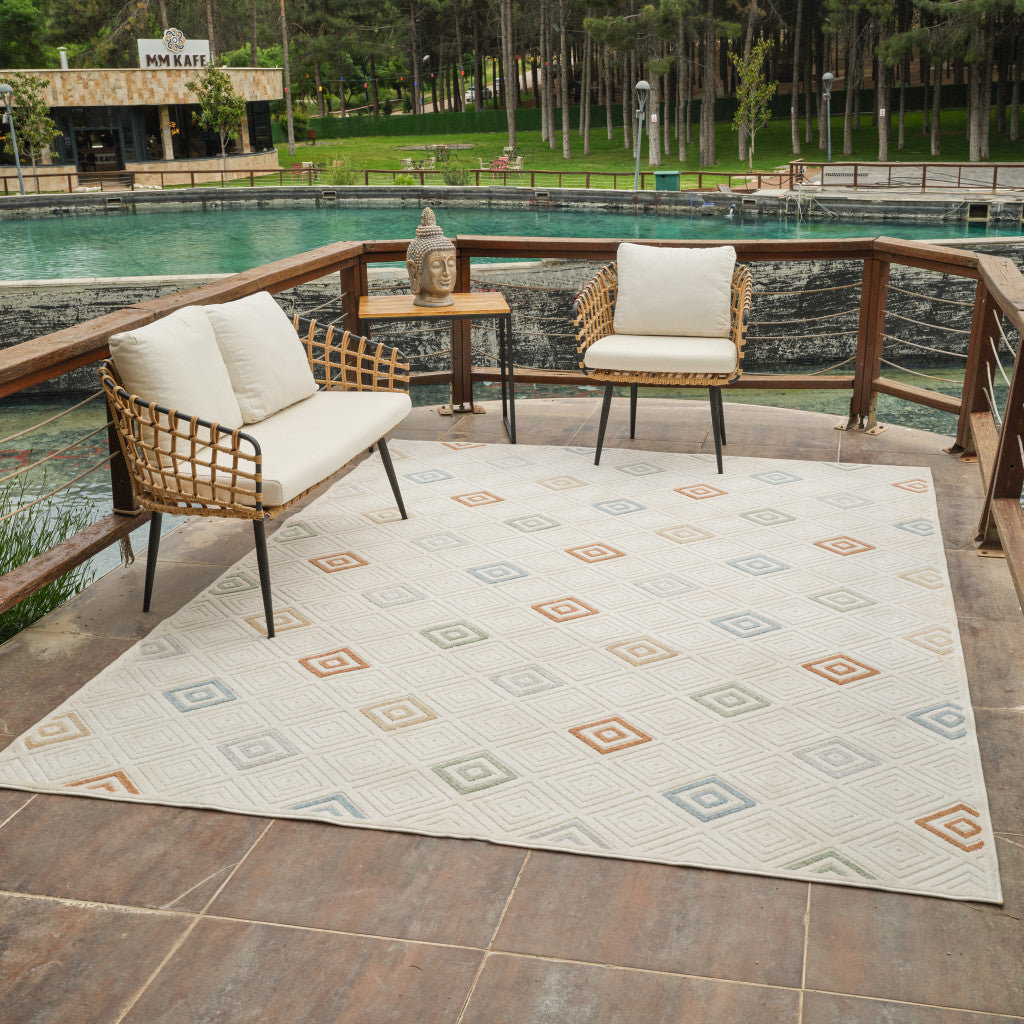 5' x 7' Durable Cream & Beige Geometric Distressed Indoor-Outdoor Area Rug