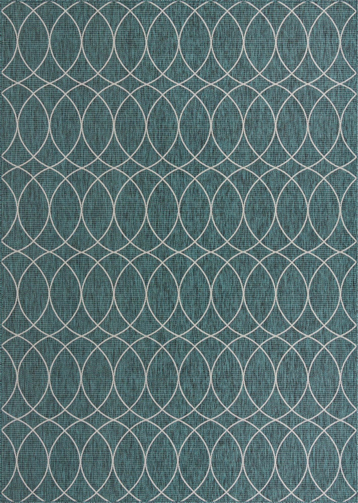 Durable and Stylish Outdoor Trellis Area Rug for a Space Upgrade