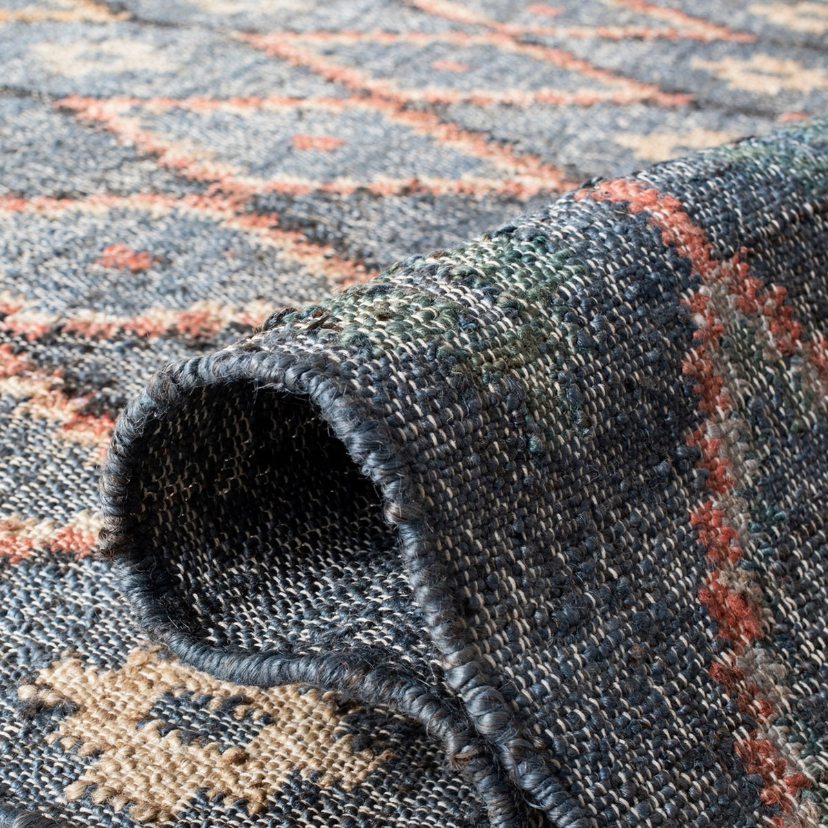 Handmade Indian Artisan Kilim Rectangle Rug Crafted from Jute and Cotton with Vibrant Design
