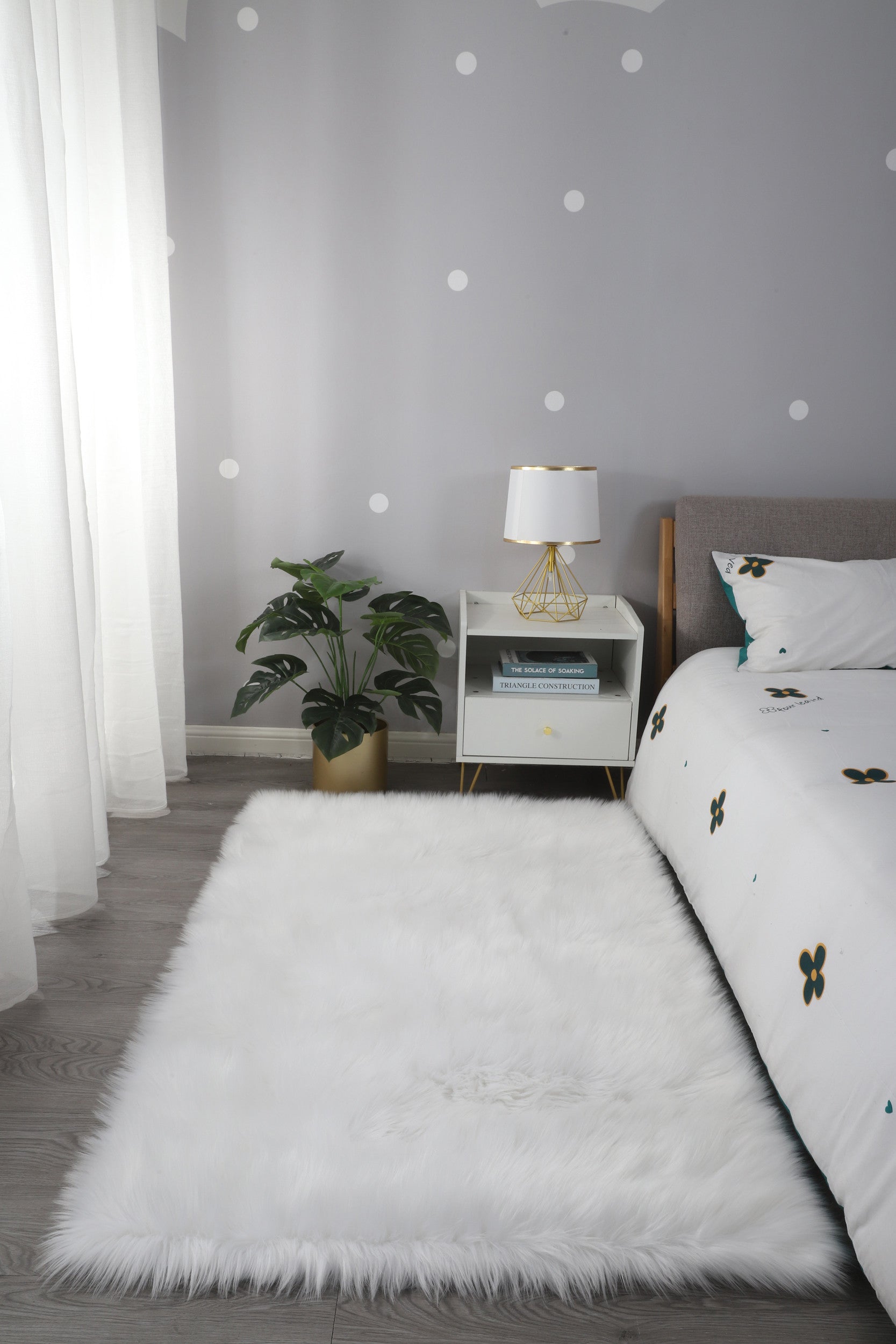 Luxurious Washable White Faux Sheepskin Shag Area Rug for Stylish and Cozy Homes