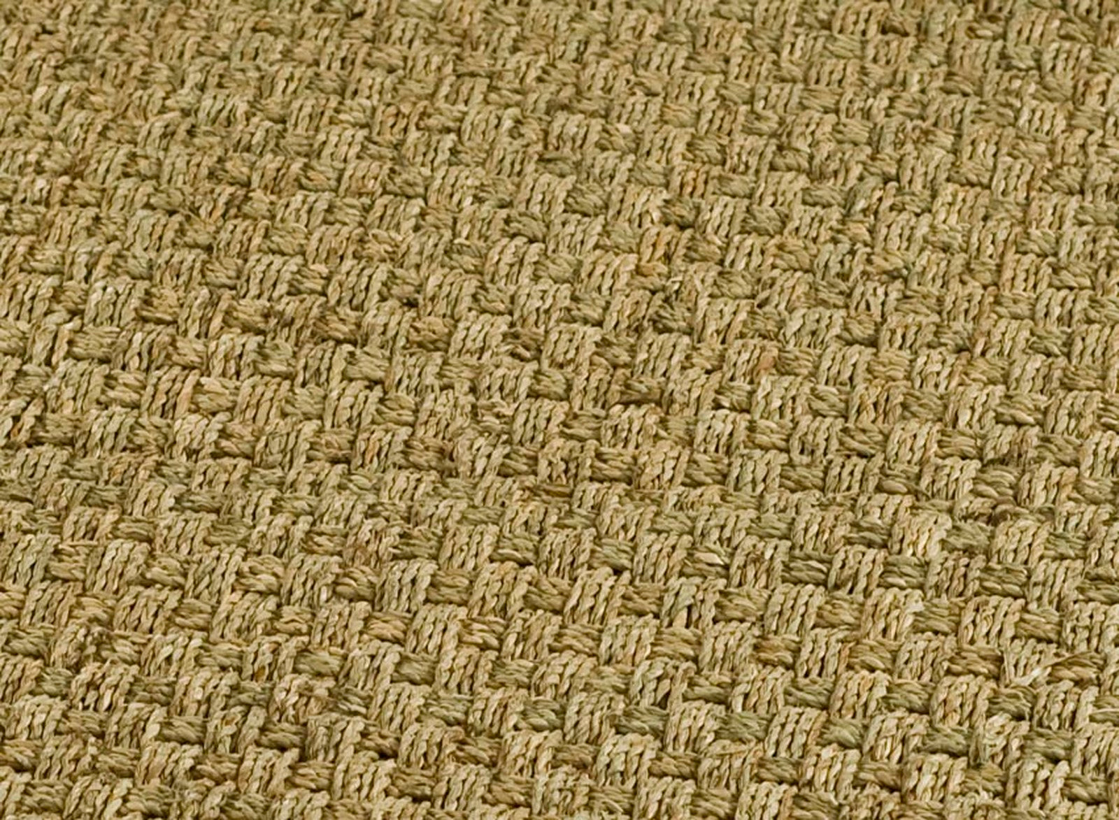 Safavieh Natural Coastal-Inspired Power Loomed Area Rug Crafted from Soft and Sustainable Seagrass for Elegant Home Decor