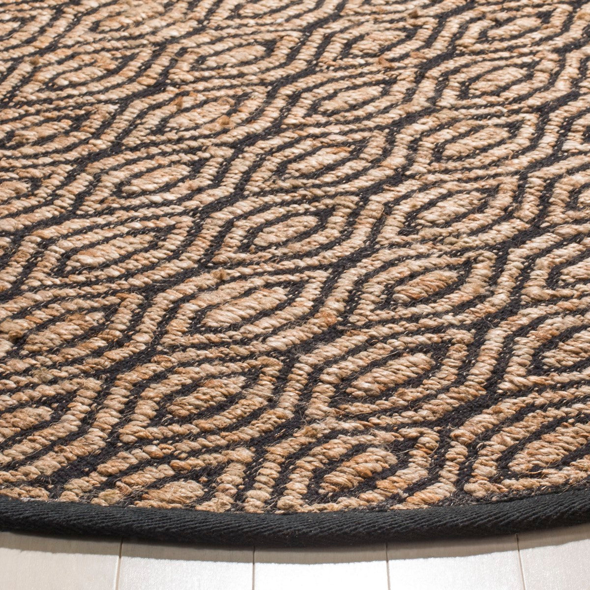 Safavieh Hand - Woven Coastal - Inspired Cape Rug: Soft Natural Fiber for Stylish Beach House and City Decor