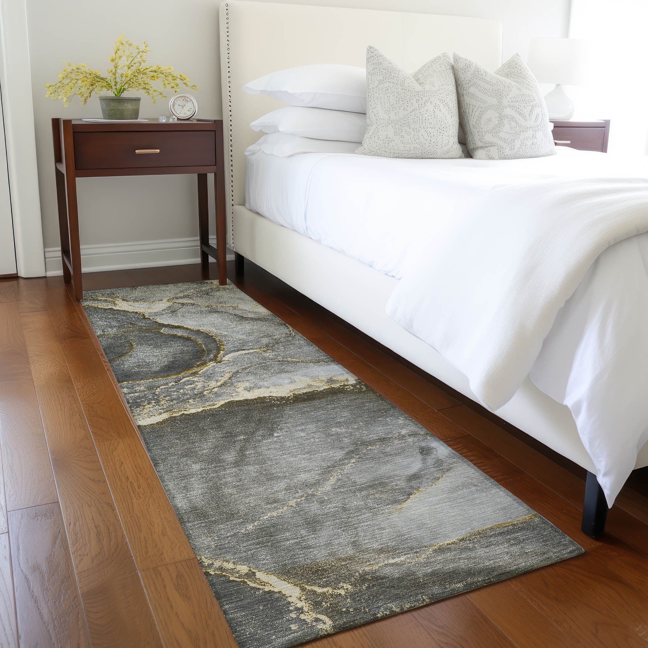 Stylish Peach Abstract Washable Non-Skid Runner Rug for Indoor/Outdoor Use