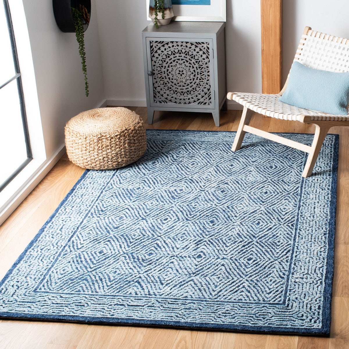 Exquisite Capri Hand-Tufted Luxury 100% Wool Pile Area Rug with Durable Latex and Cotton Backing, Ideal for Any Living Space