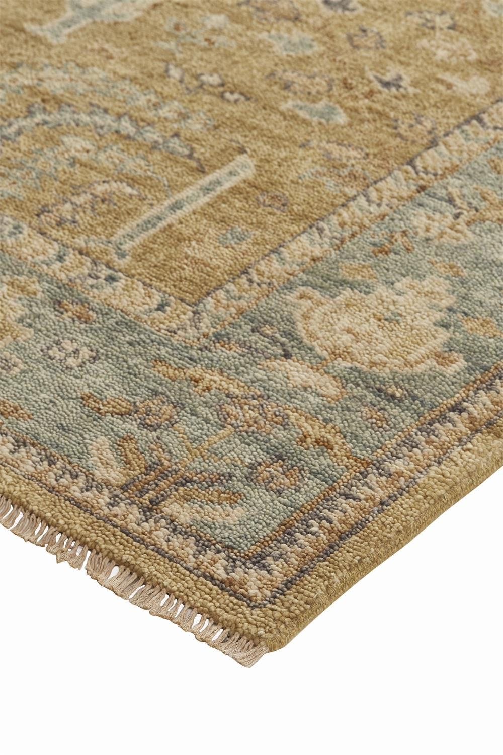 Exquisite Hand - Knotted Wool Floral Area Rug with Stain - Resistant Quality and Classic Fringes for Interior Decoration