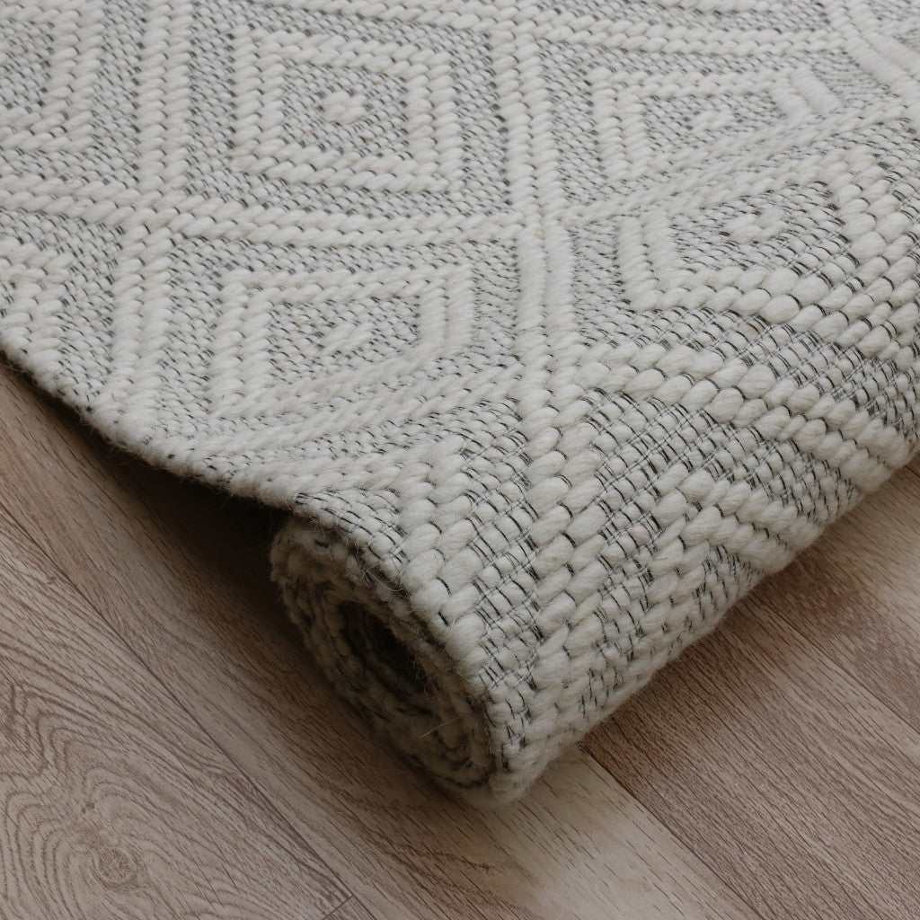 Artisan-Crafted Hand Woven Gray & Ivory Geometric Non-Skid Area Rug