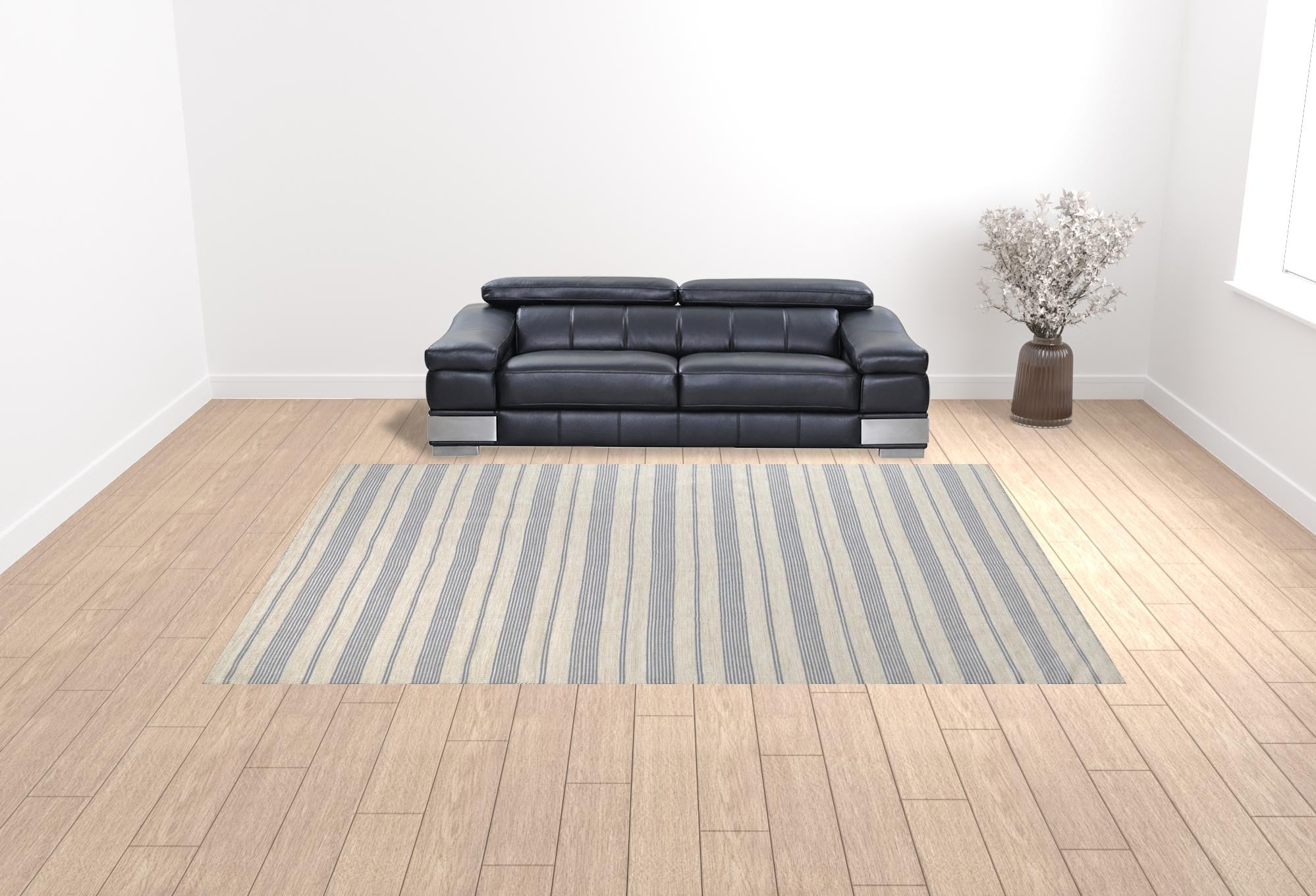 Stylish Modern Hand - Woven Stain - Resistant Area Rug with Striped Design for Comfortable Home Decor