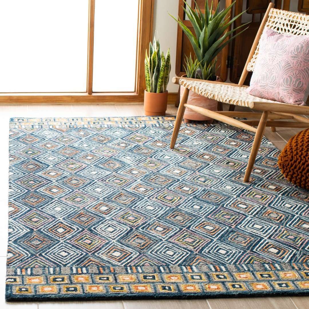 Luxurious Hand-Tufted Wool Rectangle Rug from India with Elegant Style