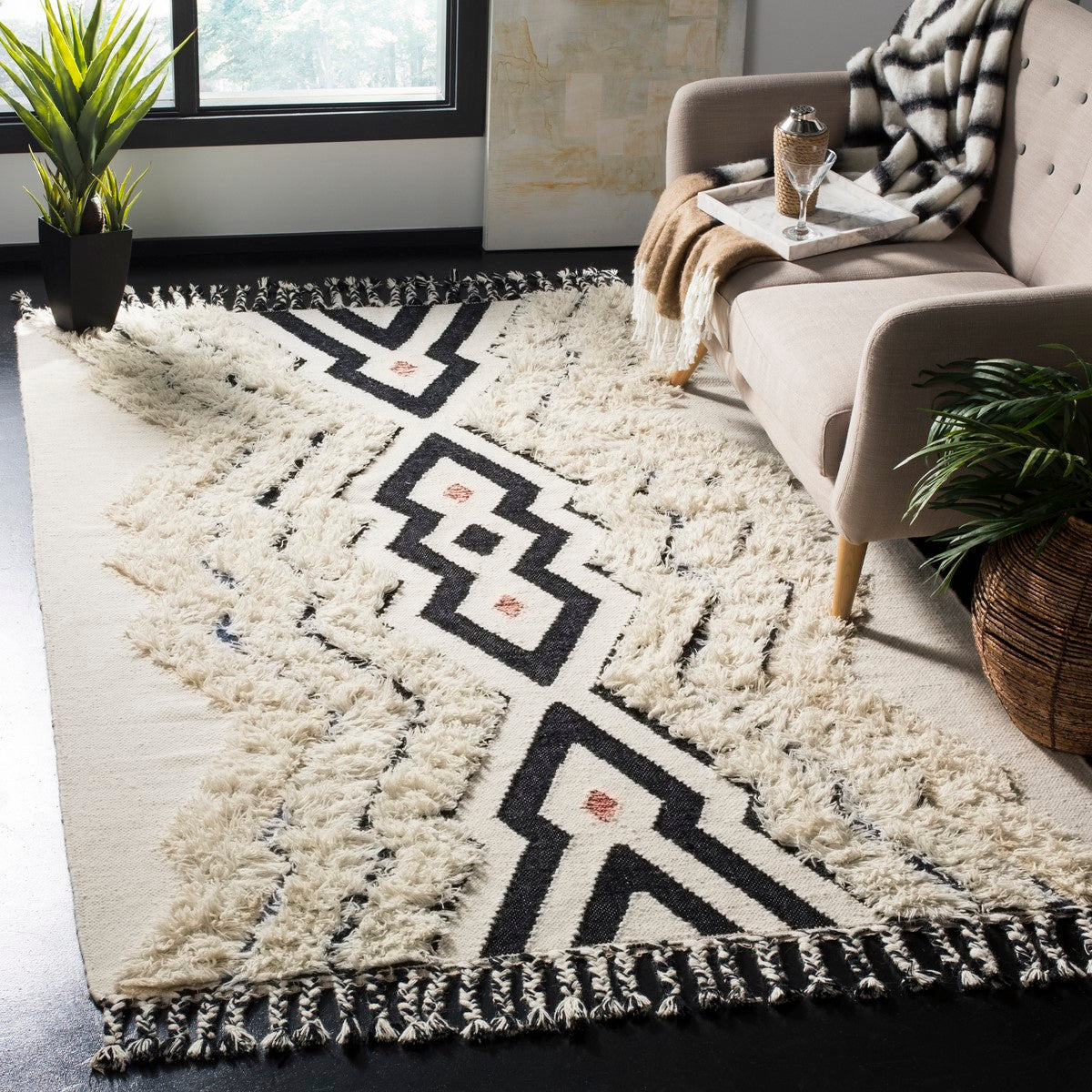 Exquisitely Hand - Knotted Kenya Wool Rug with Intricate Tribal Design for a Globetrotting Aesthetic in Your Living Space