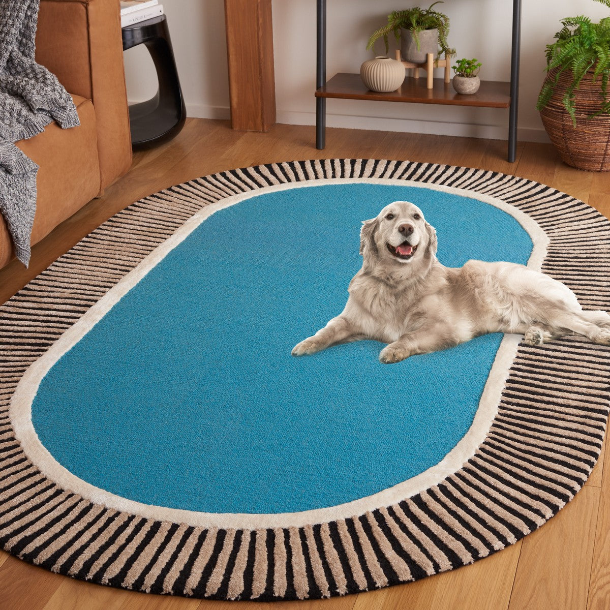 Fifth Avenue Exquisitely Hand - Tufted Luxury Modern Wool Blend Area Rug for Chic and Stylish Interiors
