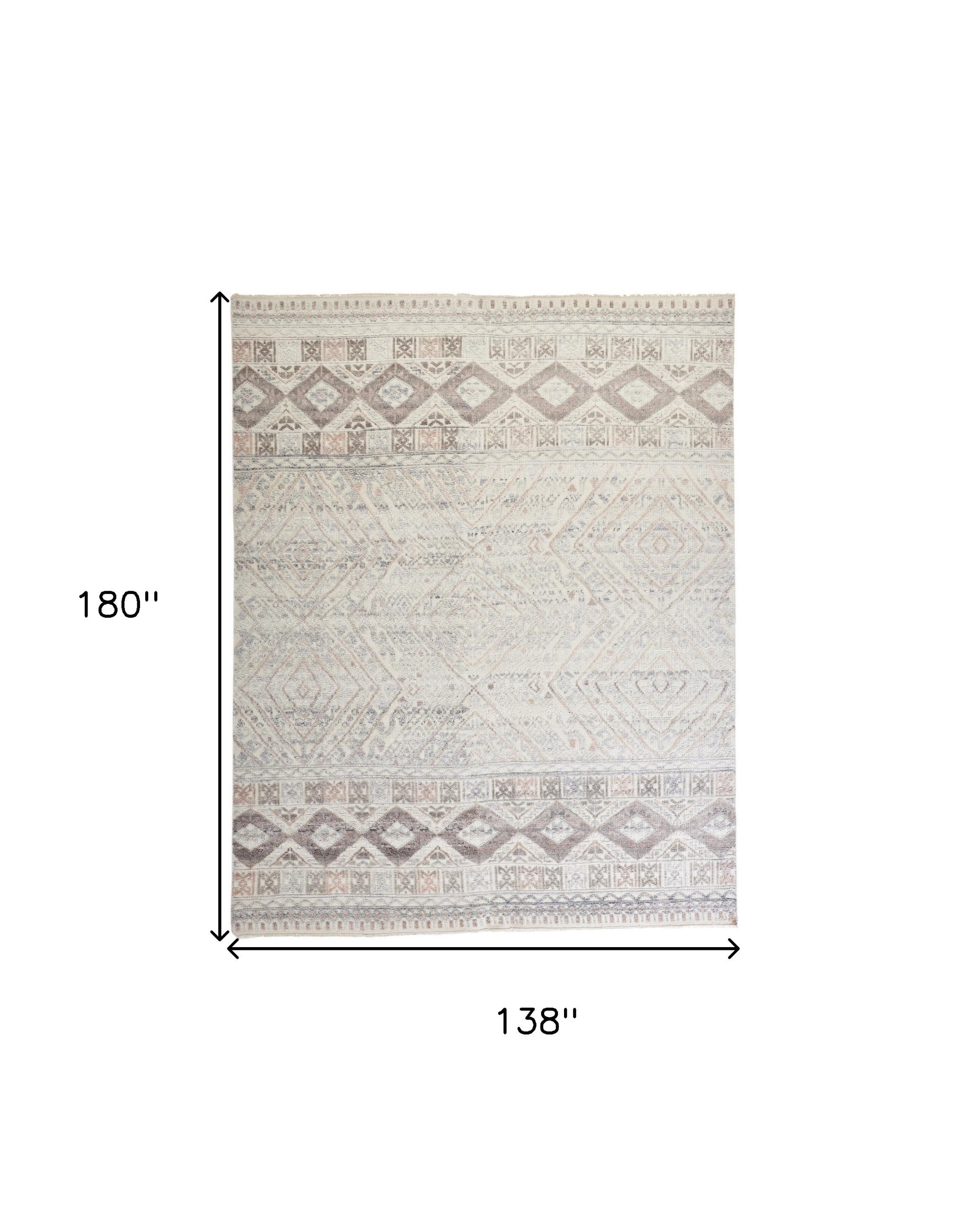 Soft-Color Hand-Knotted Geometric Area Rug for Elegant Home Decor