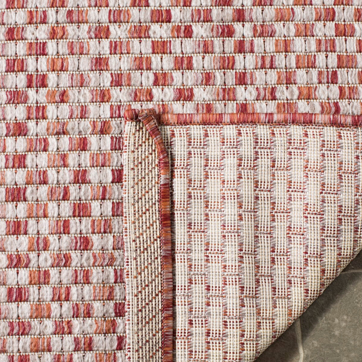 Stylish Courtyard Power Loomed Rug - Durable Polypropylene for Indoor/Outdoor Beauty