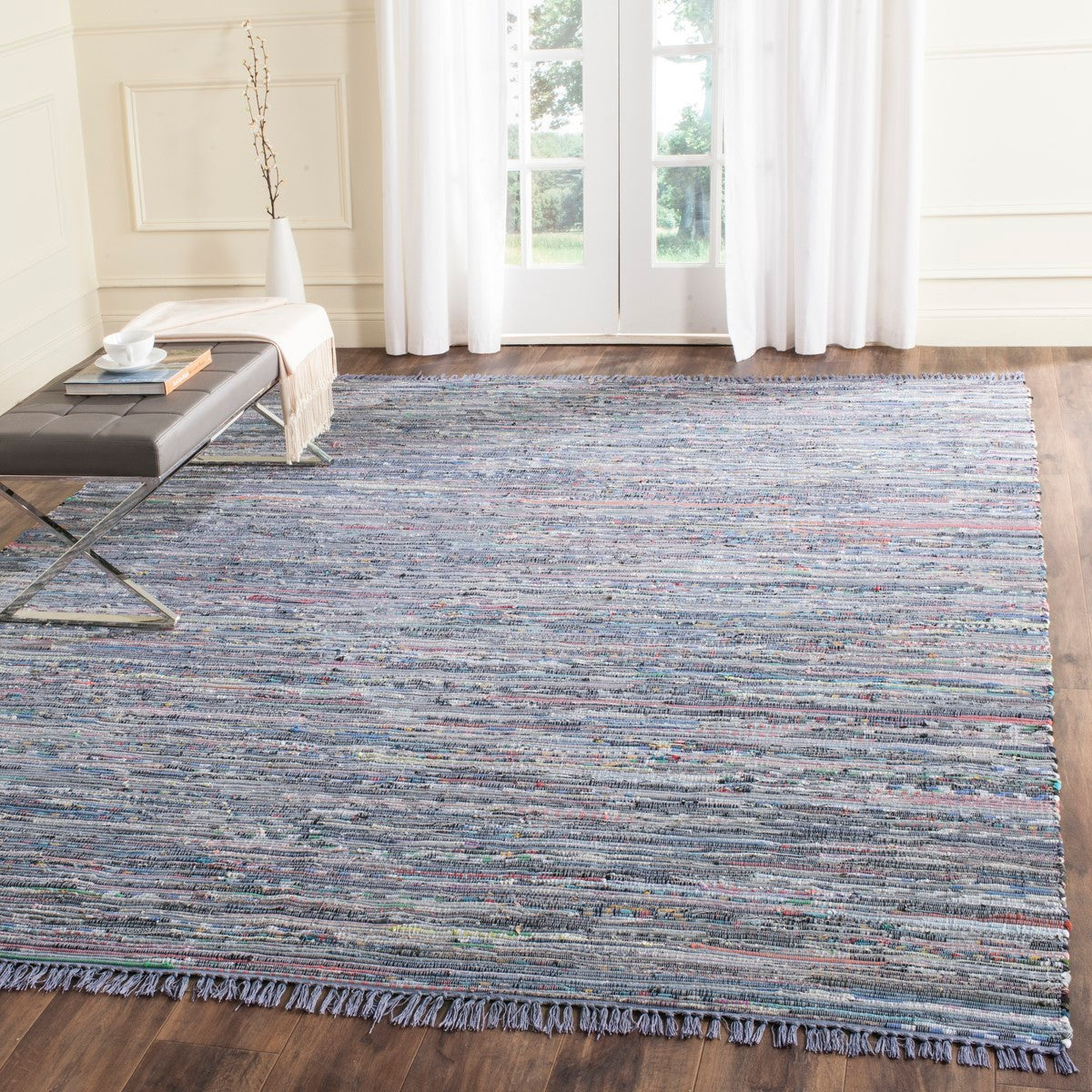 Chic Hand-Woven Cotton Pile Rag Rug: Colorful Artisanal Design for Casual Areas