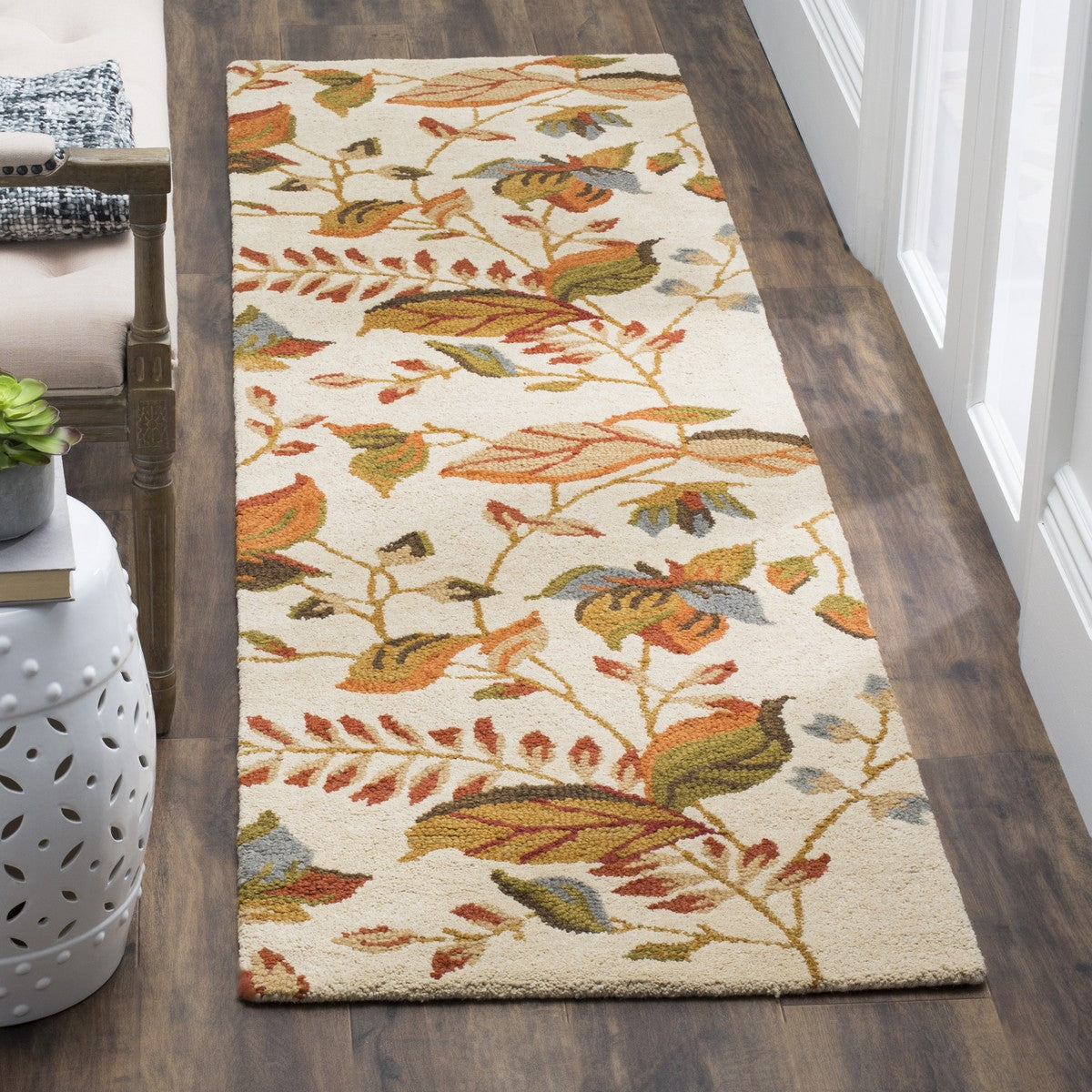Safavieh Blossom - Hand - Woven Wool Rugs for a Stylish Modern Country Home
