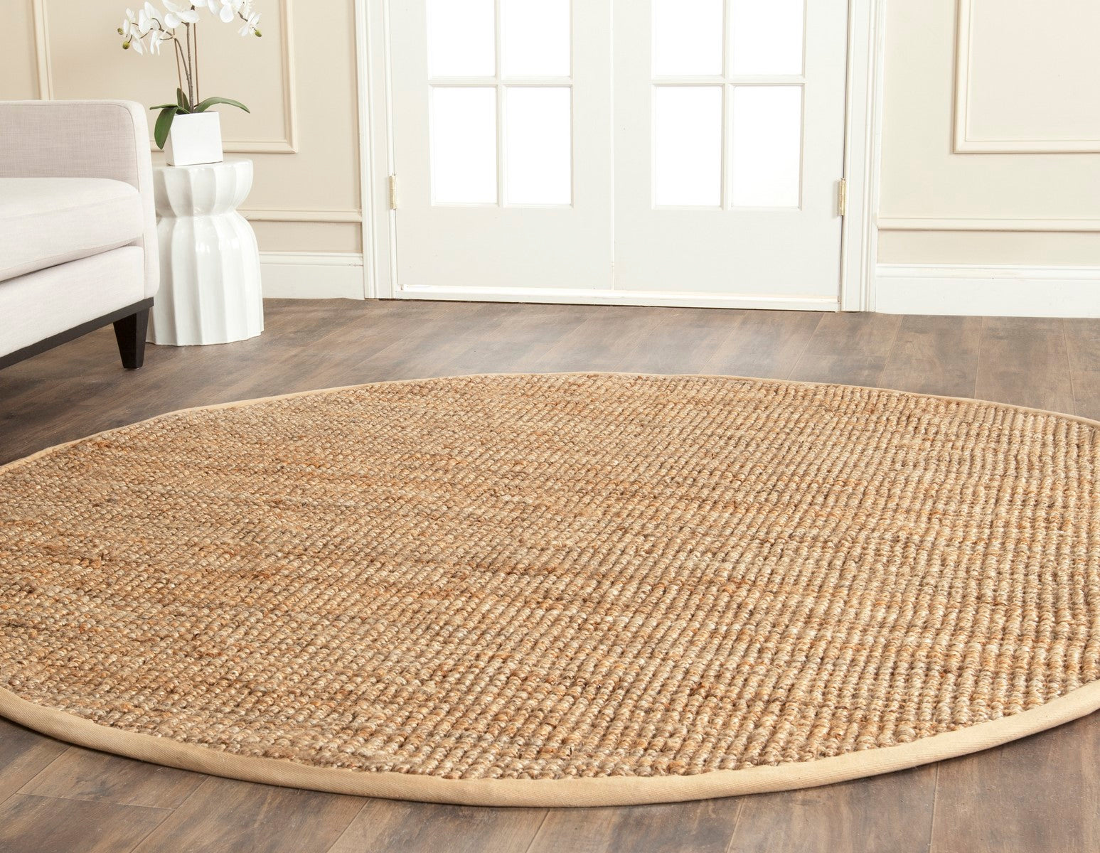Eco-Friendly Hand-Woven Jute Rug for Coastal & Urban Living Spaces