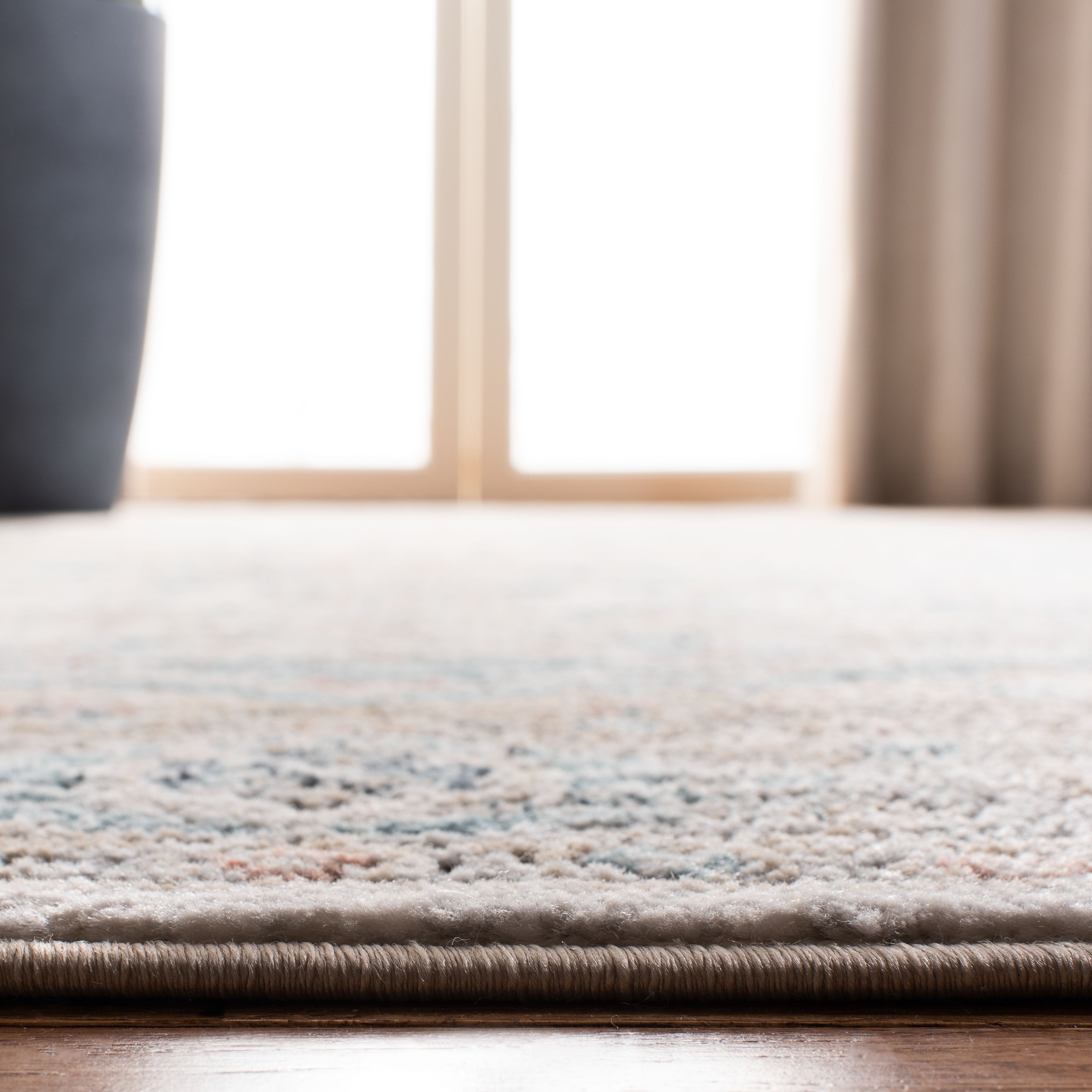 Oregon Luxury Power Loomed Polypropylene Rectangle Rug with Soft Pile for Stylish Home Decor
