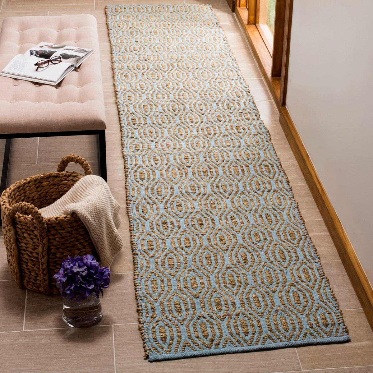 Safavieh Hand - Woven Coastal - Inspired Cape Rug: Soft Natural Fiber for Stylish Beach House and City Decor
