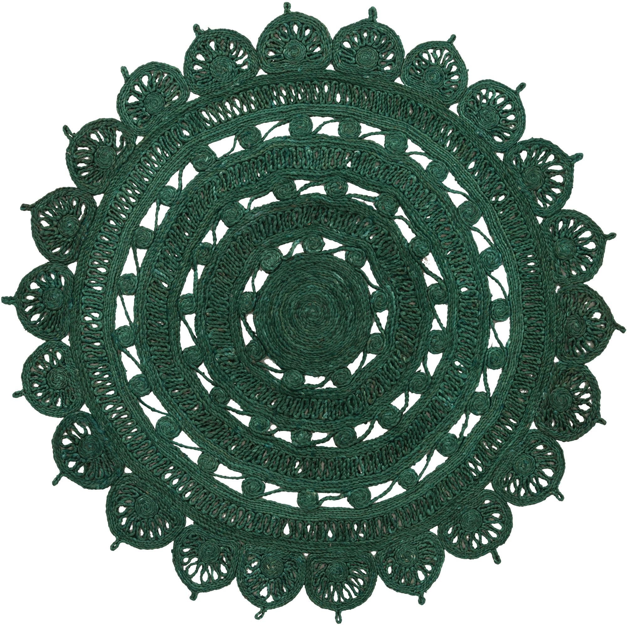 Exquisite Handcrafted Braided Jute Rug - An Eco-Friendly and Durable Home Decor Accent Suitable for Every Room
