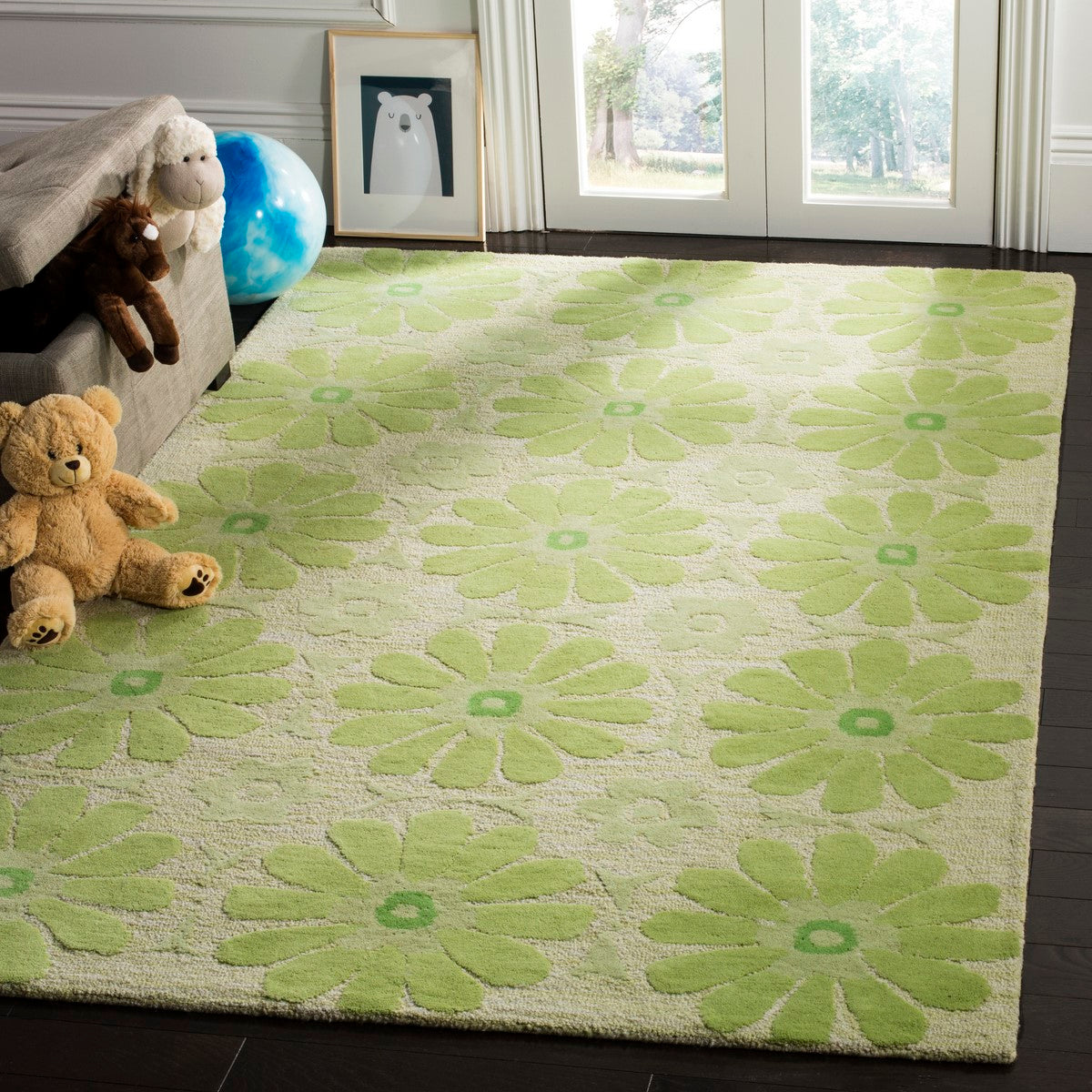Safavieh Hand-Tufted Kids' Rug (SFK319) - Soft and Cozy Design Crafted from Wool and Cotton for Trendy Kids' Bedrooms and Play Zones