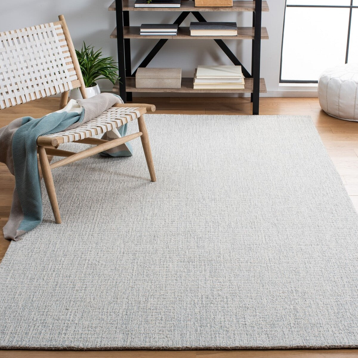 Luxurious Abstract Hand - Crafted 100% Wool Pile Area Rug for Sophisticated Home Decor and Enhanced Comfort