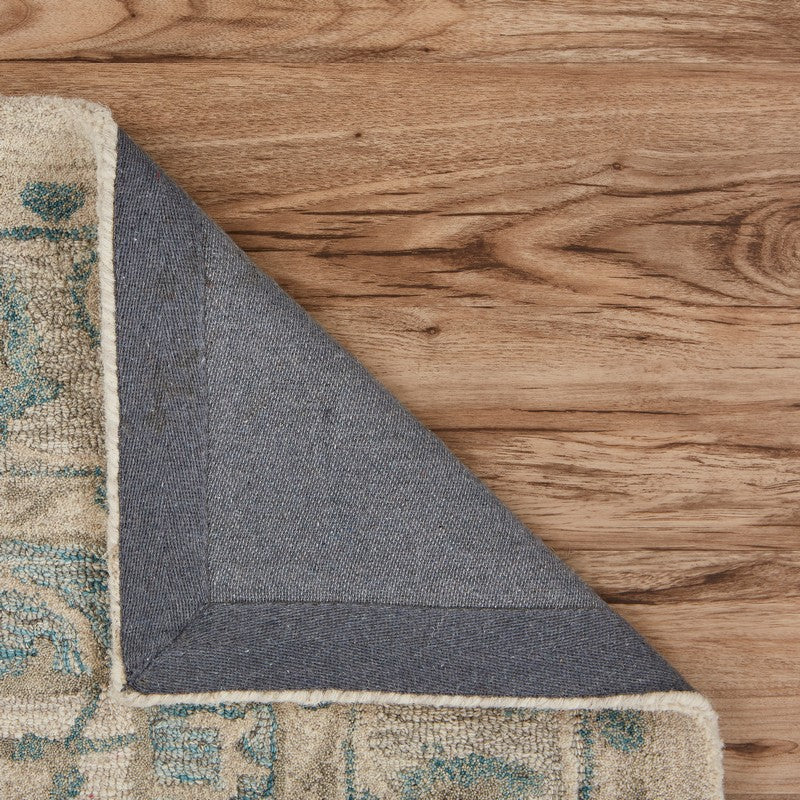 Exquisite Turquoise and Cream Medallion Area Rug for Contemporary Living Spaces - Timeless Luxury, Measuring 60x93 Inches