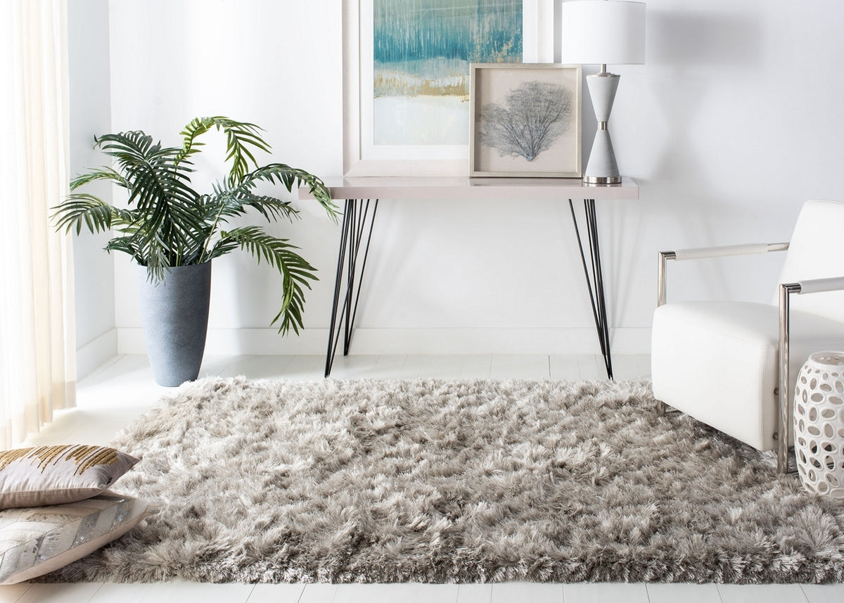 Luxurious Ocean-themed Hand-tufted Rectangular Floor Rug with Soft Polyester Pile and Cotton Backing from India