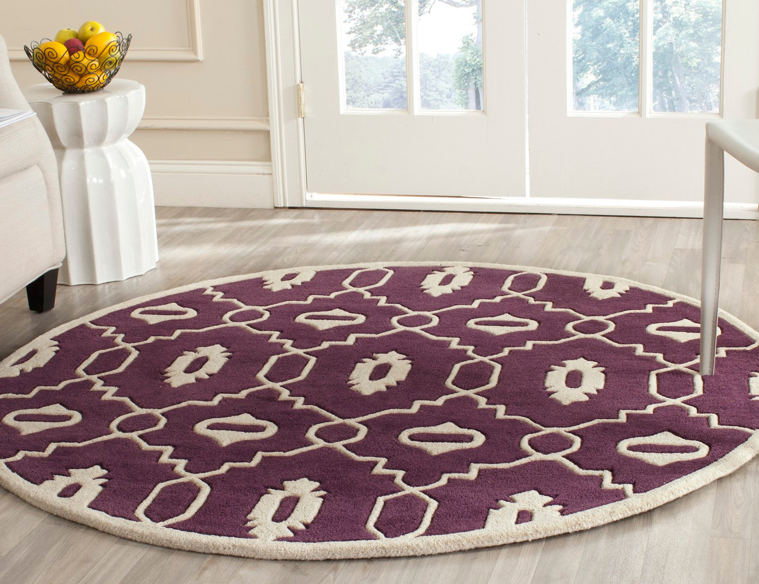 Safavieh Chatham Hand - Tufted Wool Floor Rug with Elegant Moroccan Patterns and a Contemporary Color Scheme for Sophisticated Interior Decor