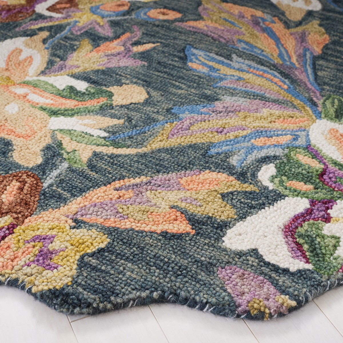 Luxurious Hand-Tufted Floral Wool Blend Rug for Elegant and Stylish Home Decor