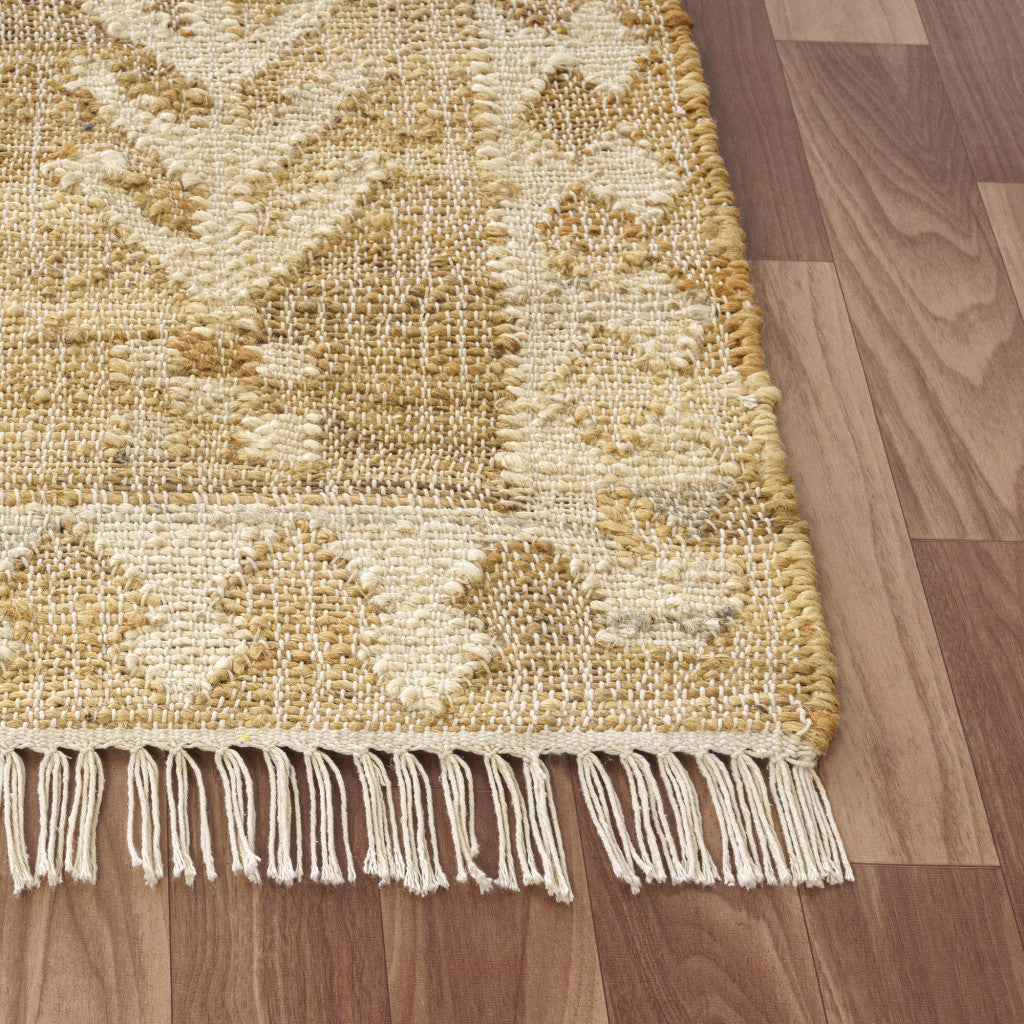 Exquisite Hand-Woven Jute Area Rug with Natural Ivory Medallion for Stylish Rooms