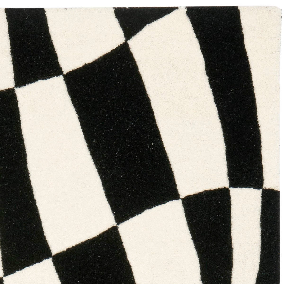 Soho Hand-Tufted Wool & Viscose Rug: Transform Your Space with Timeless Transitional Style