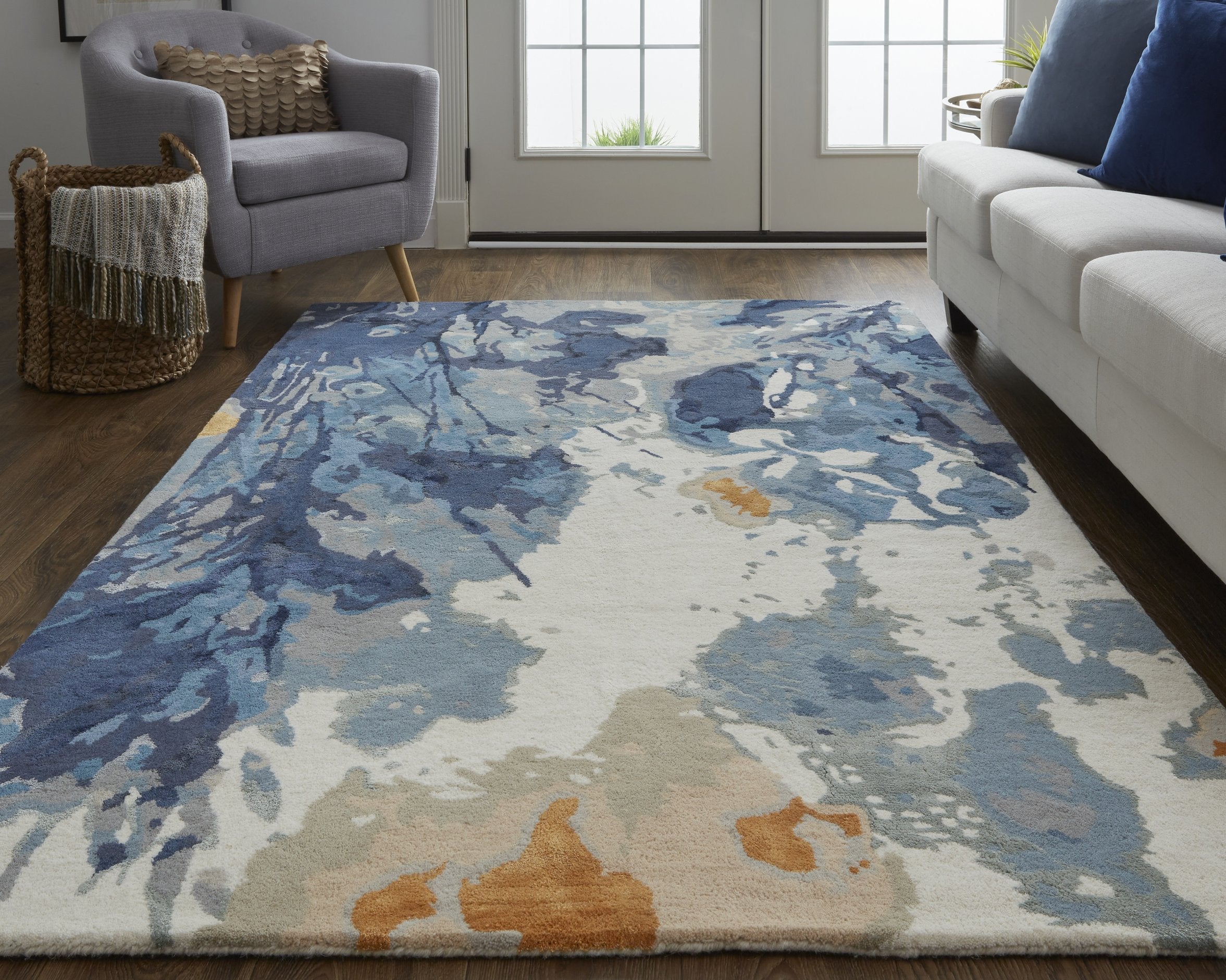 Dafney Hand-Tufted Wool & Viscose Floral Rug - Vivid Watercolor Design for Elegant Spaces