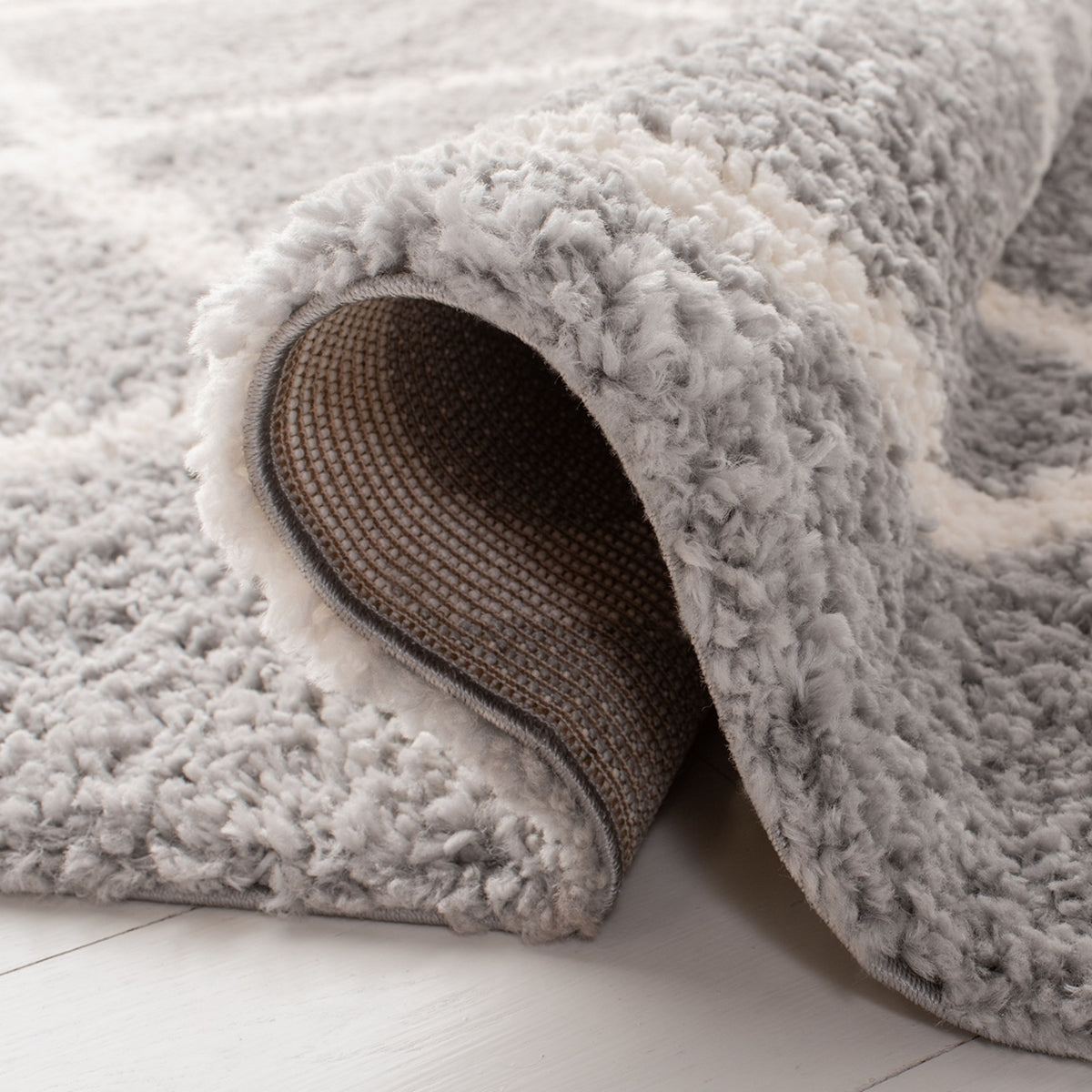 Luxurious Power Loomed Polypropylene Pile Parma Shag Area Rug for Unmatched Comfort and Stylish Home Decor