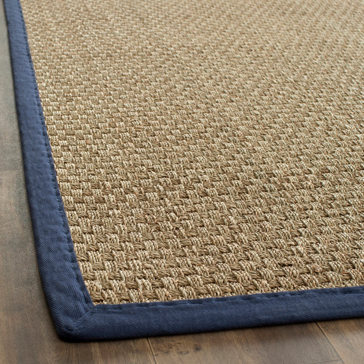 Soft & Sustainable Seagrass Power Loomed Rug for Coastal Chic Home Decor