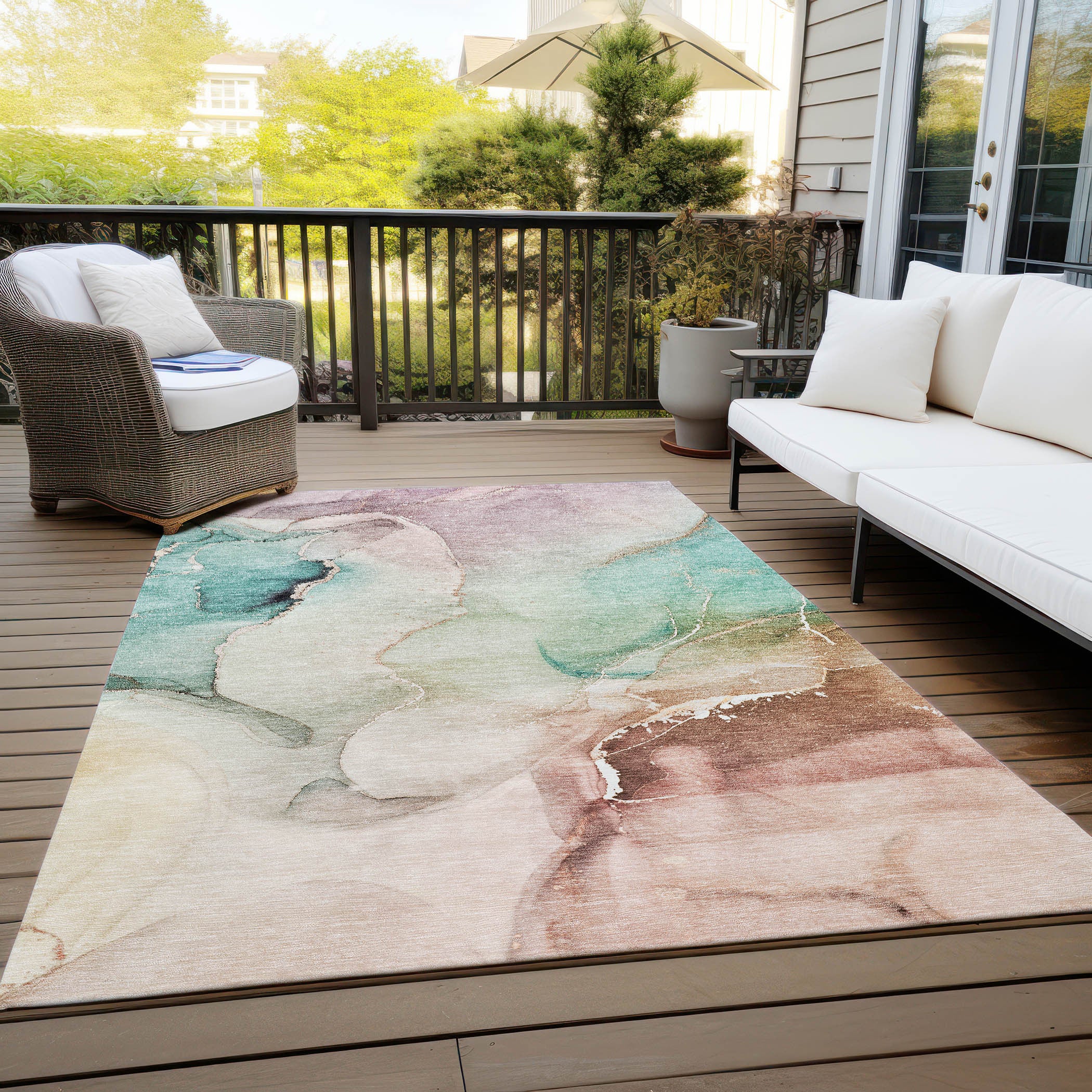 Washable Indoor-Outdoor Gray & Ivory Abstract Runner Rug, Stain-Resistant for Homes with Kids & Pets