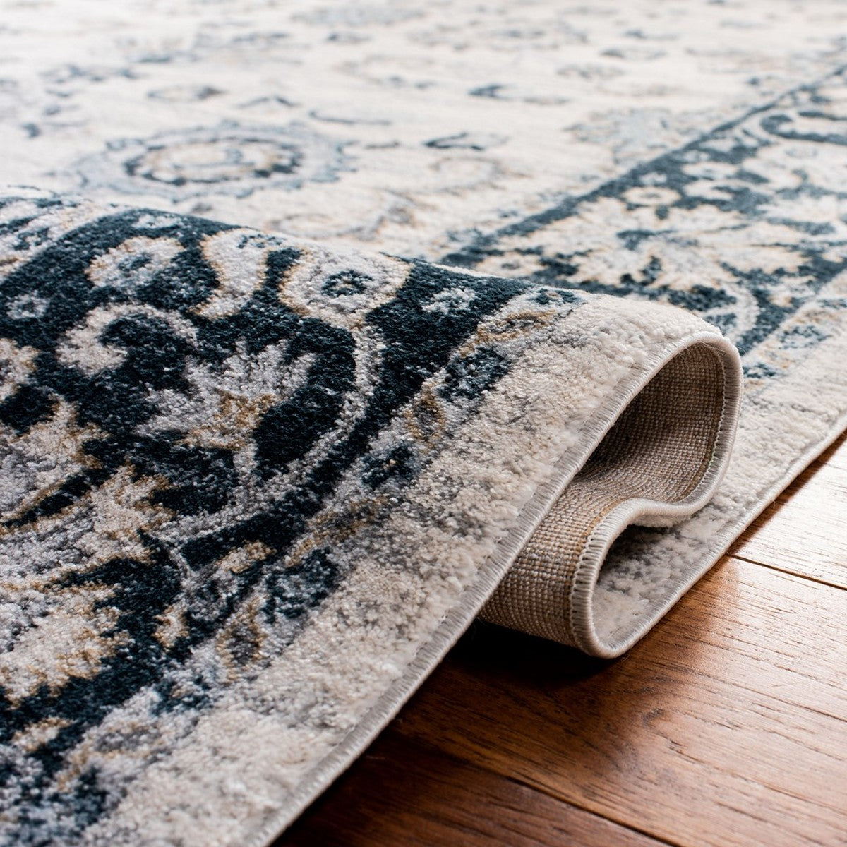 Isabella Modern Transitional Power-Loomed Polypropylene Rug for Elegant Spaces