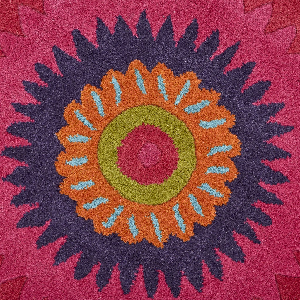 Luxurious Round Wool Area Rug with Eye-Catching Peacock Feather Floral Design