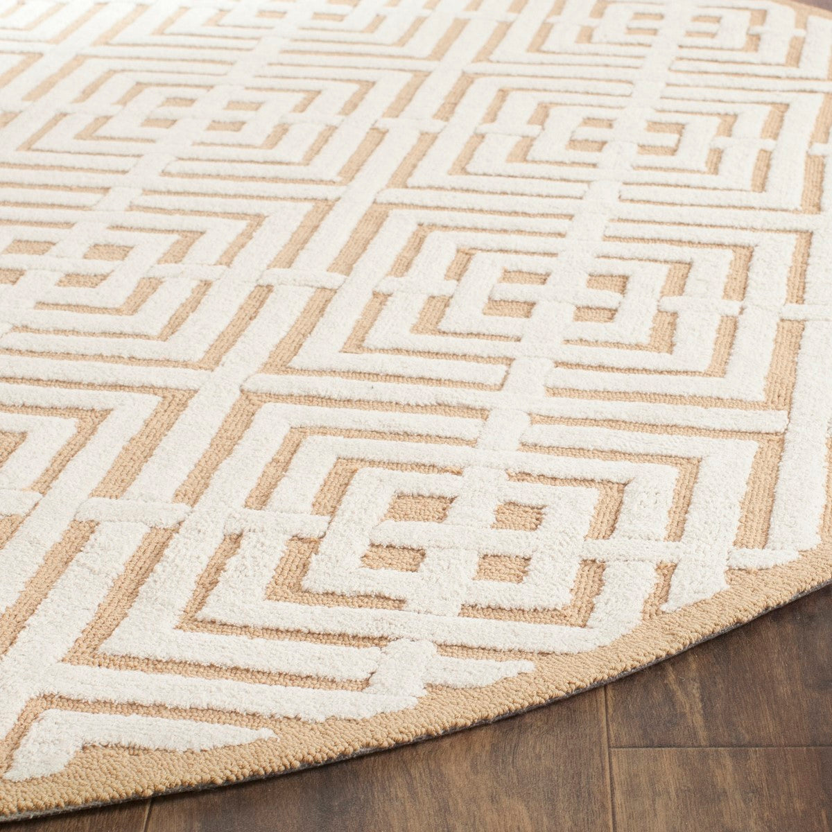 Safavieh Newport Hand-Hooked Rug: Elegant Transitional Style with Vivid Colors for Home