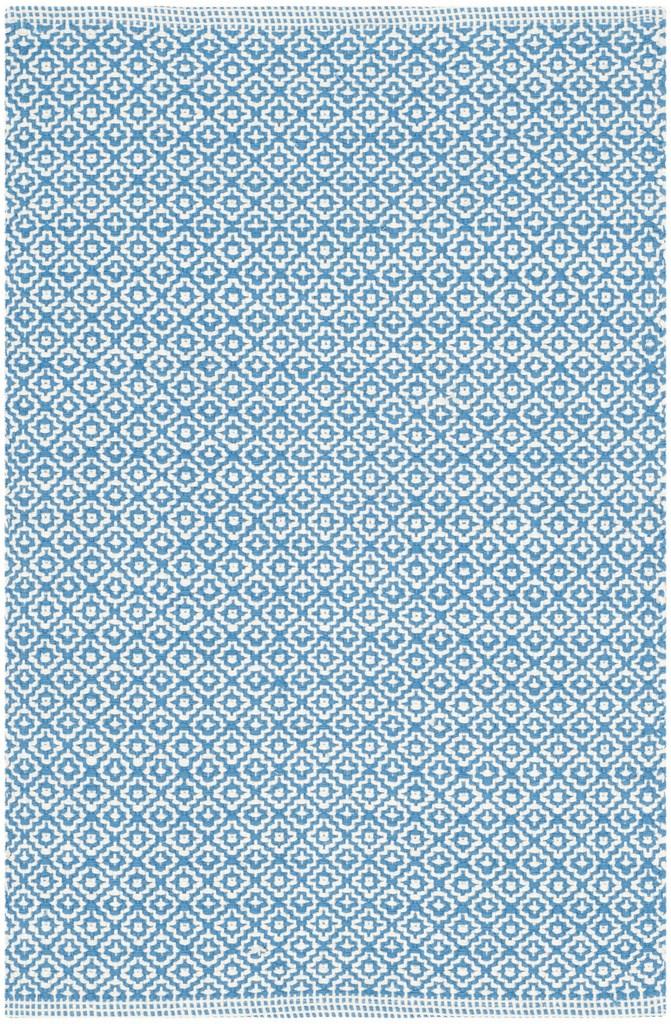 Exquisite Handmade Montauk Cotton Rug with Casual Ikat Pattern for Coastal and Contemporary Home Interior Decor