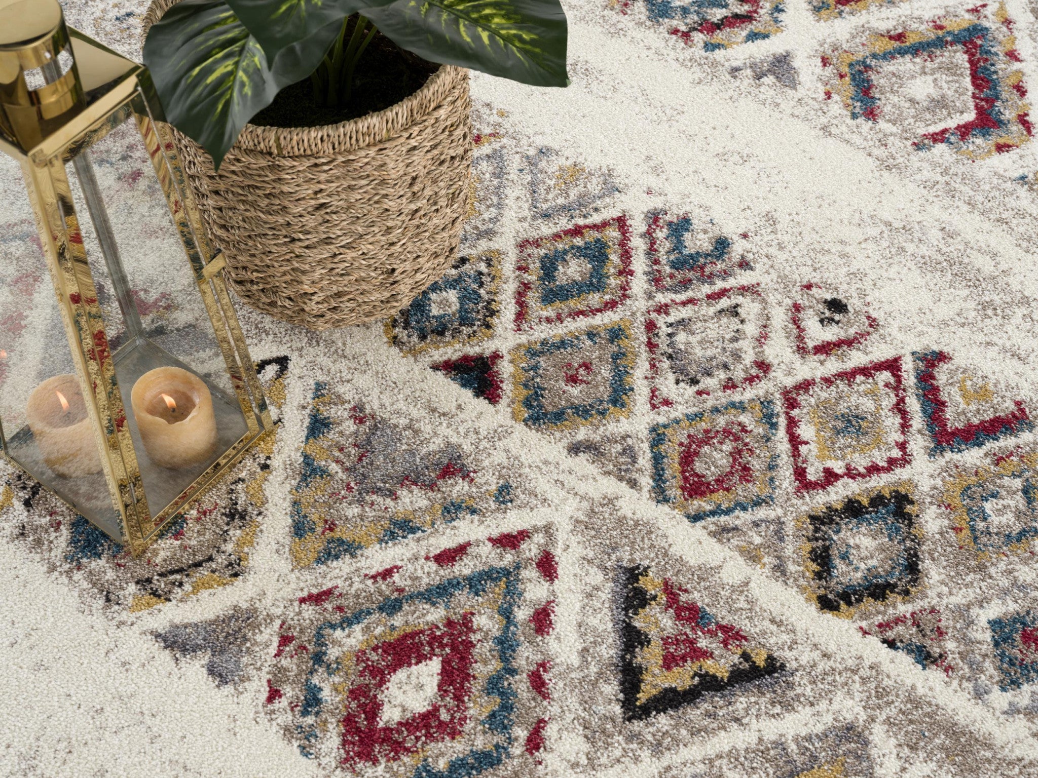 Stylish Cream Southwestern Rectangle Area Rug for Comfortable Home Decor