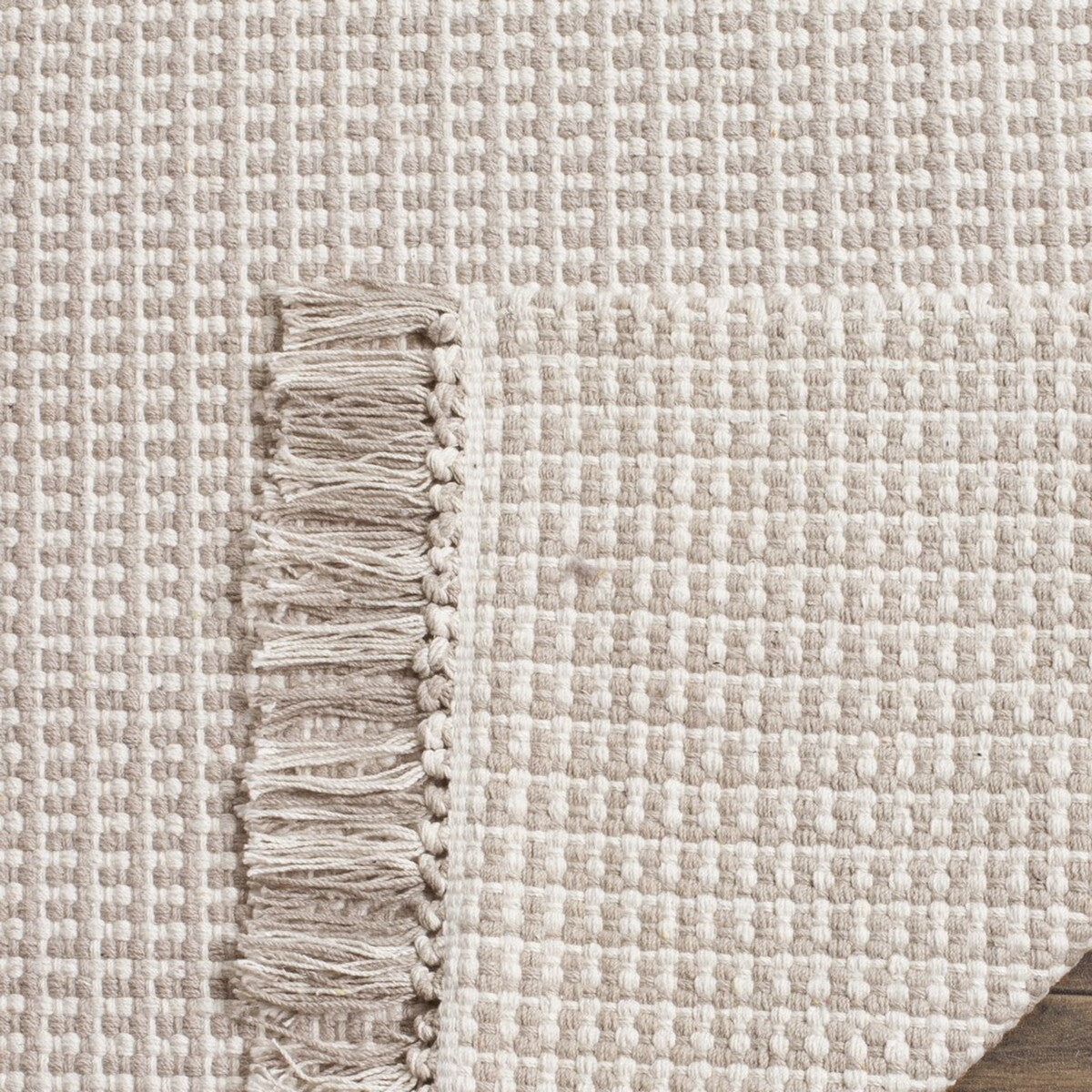 Exquisite Montauk Hand-Woven Indian Cotton Area Rug - Ideal, Durable, and Stylish for Every Space