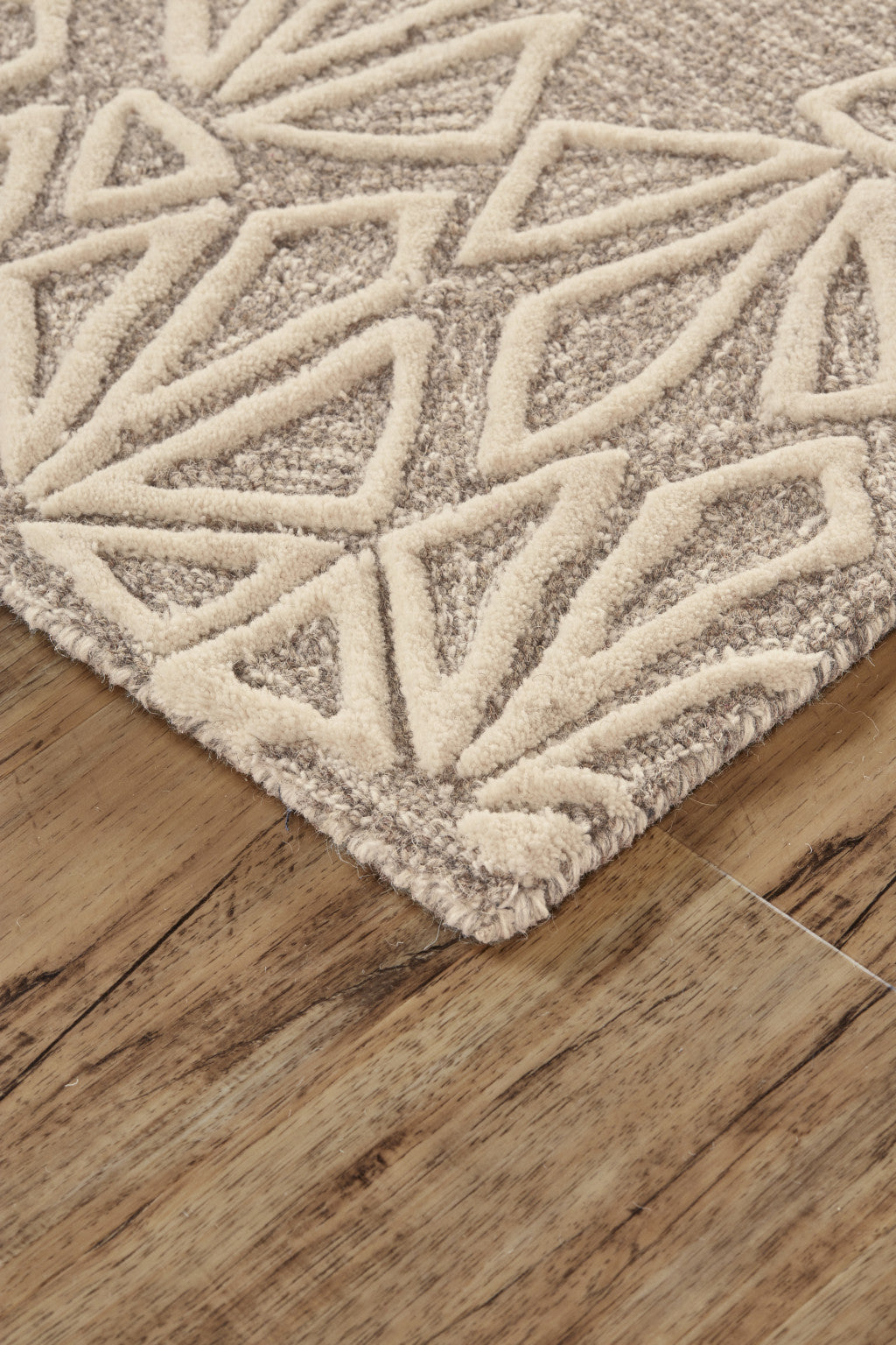 Stain-Resistant Handmade Wool Area Rug with Tan and Ivory Geometric Design for Cozy Spaces