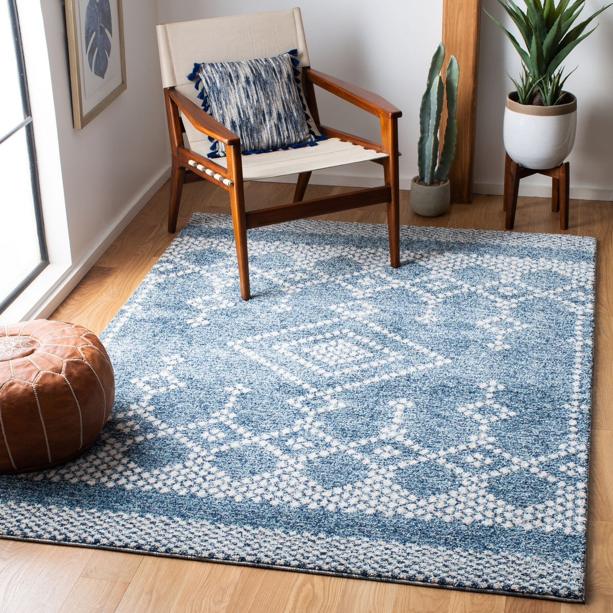 Tunisian Bohemian Style Power Loomed Luxury Rug - Made of 100% Polypropylene with Jute Backing for Enhanced Durability