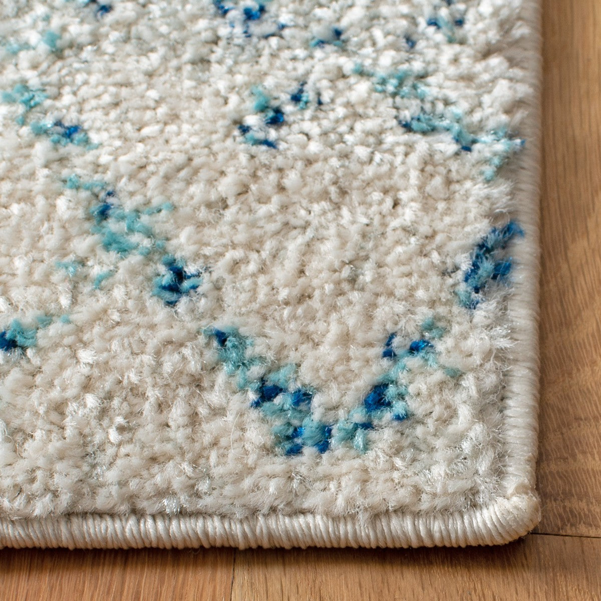 Stylish and Durable Madison Bohemian Power - Loomed Area Rug of Polypropylene and Jute